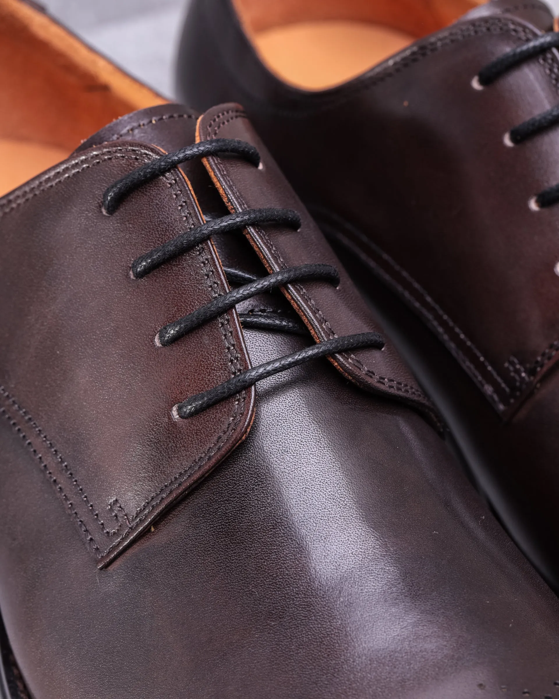 Tomaz F305 Men's Medallion Toe Derby