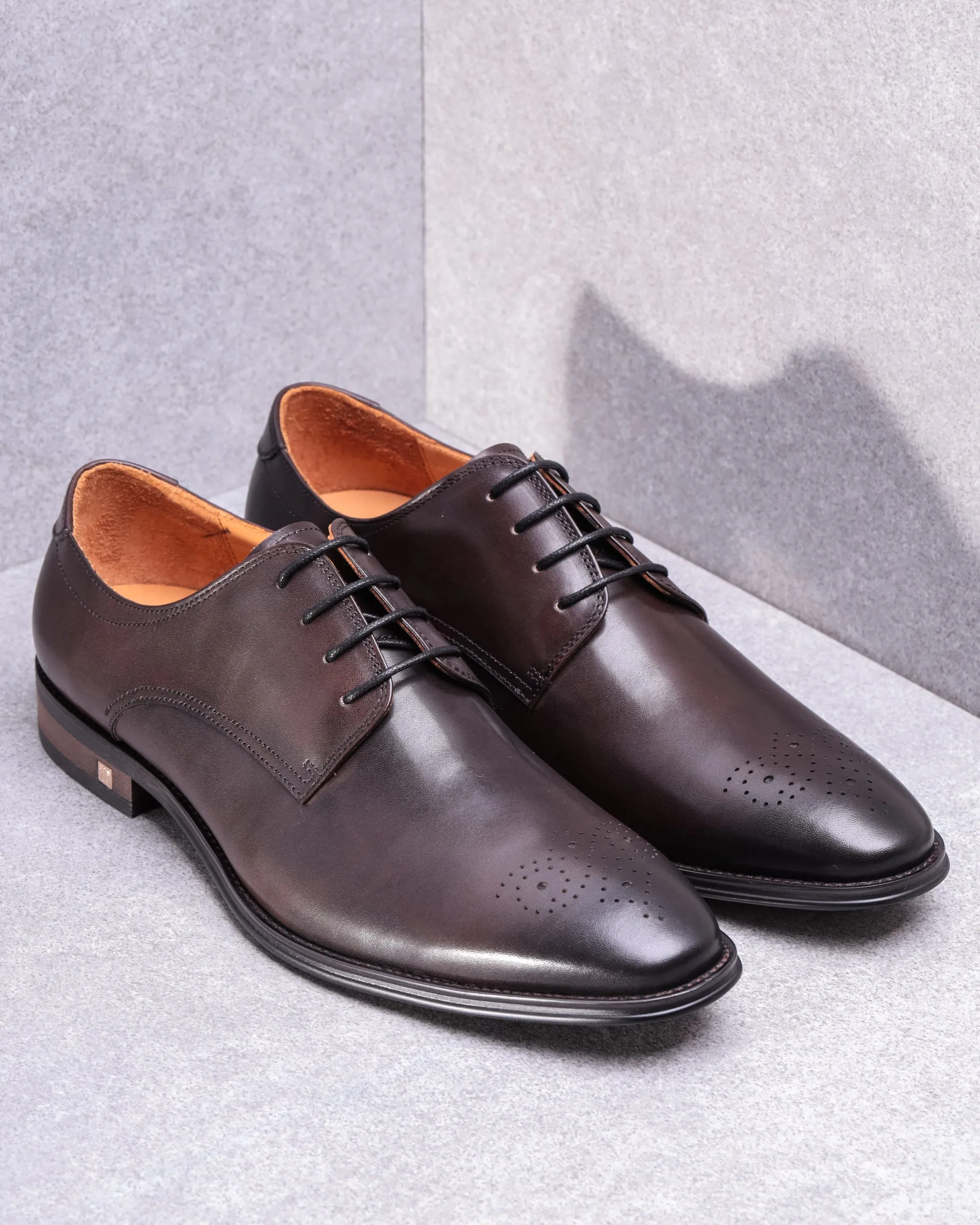 Tomaz F305 Men's Medallion Toe Derby