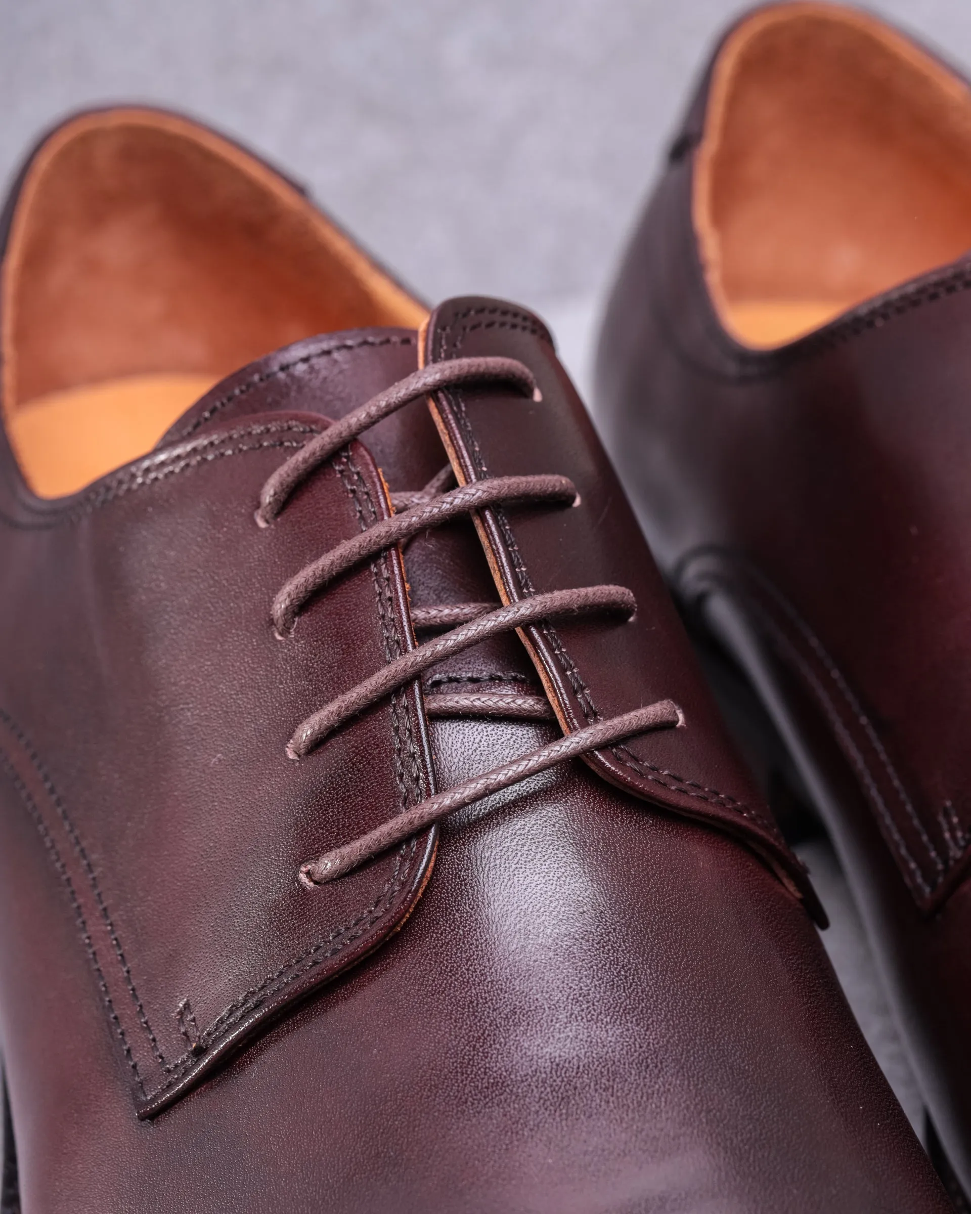 Tomaz F305 Men's Medallion Toe Derby