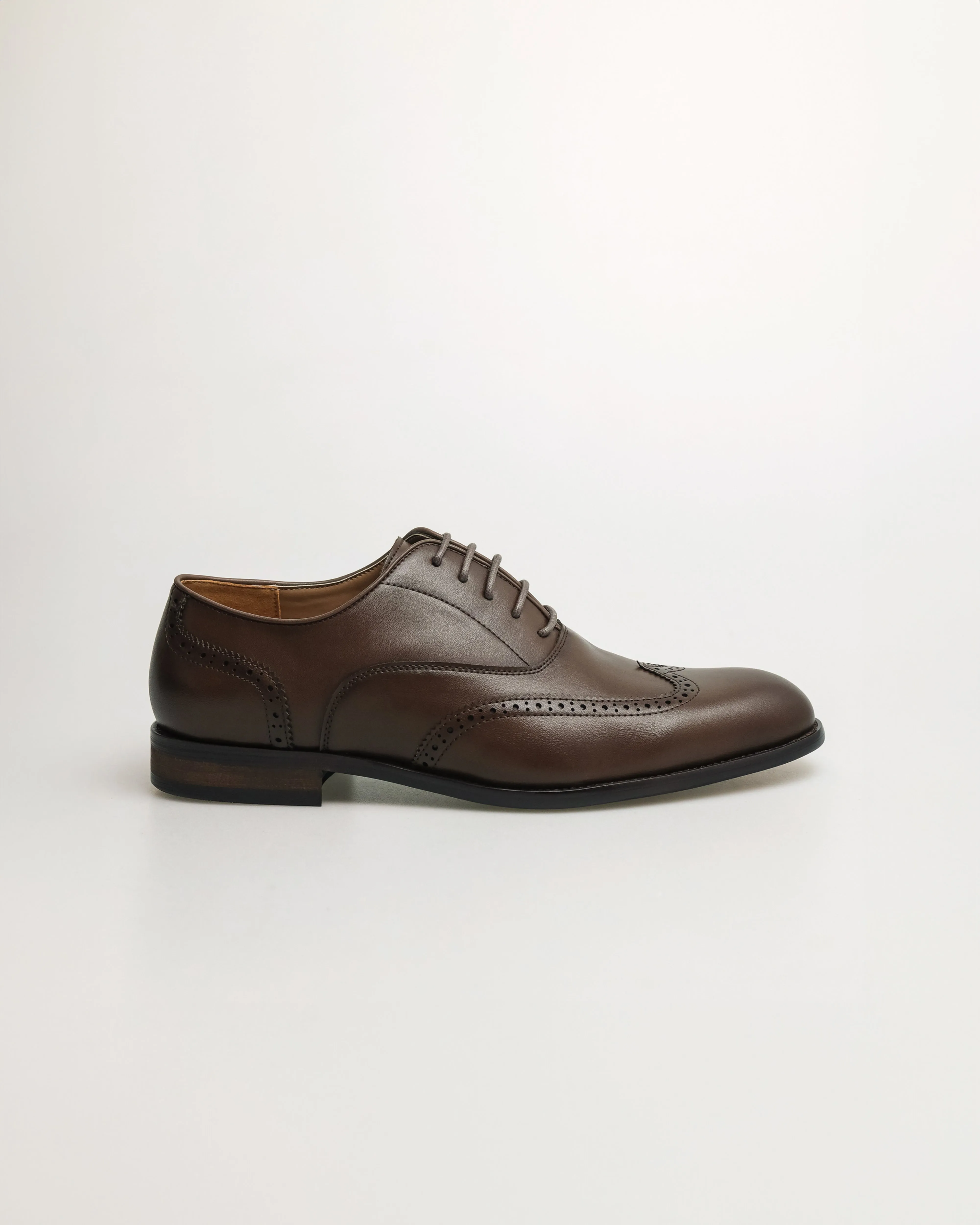 Tomaz F395 Men's Wingtip Oxford