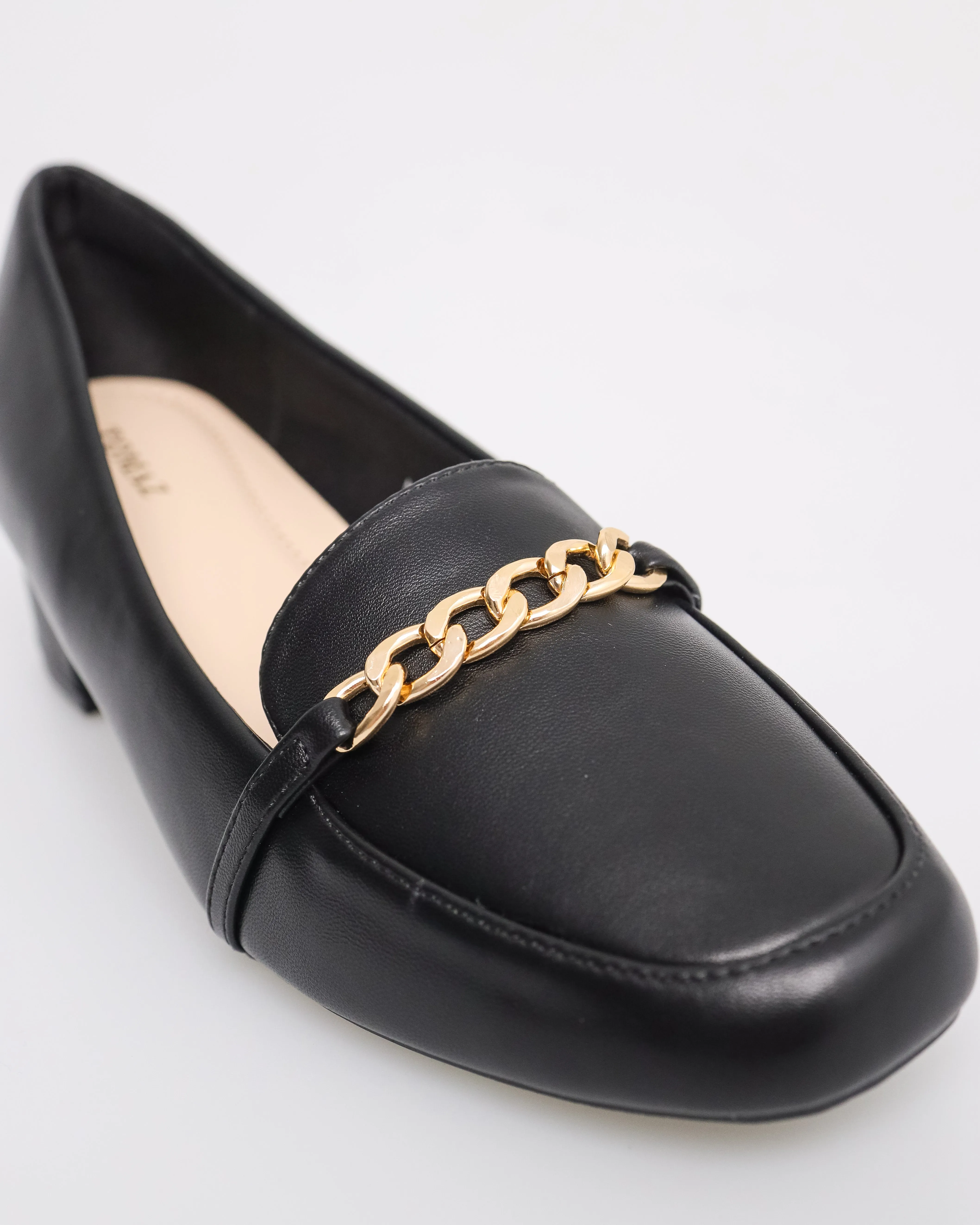 Tomaz NN205 Ladies Chained-Buckle Heeled Loafer