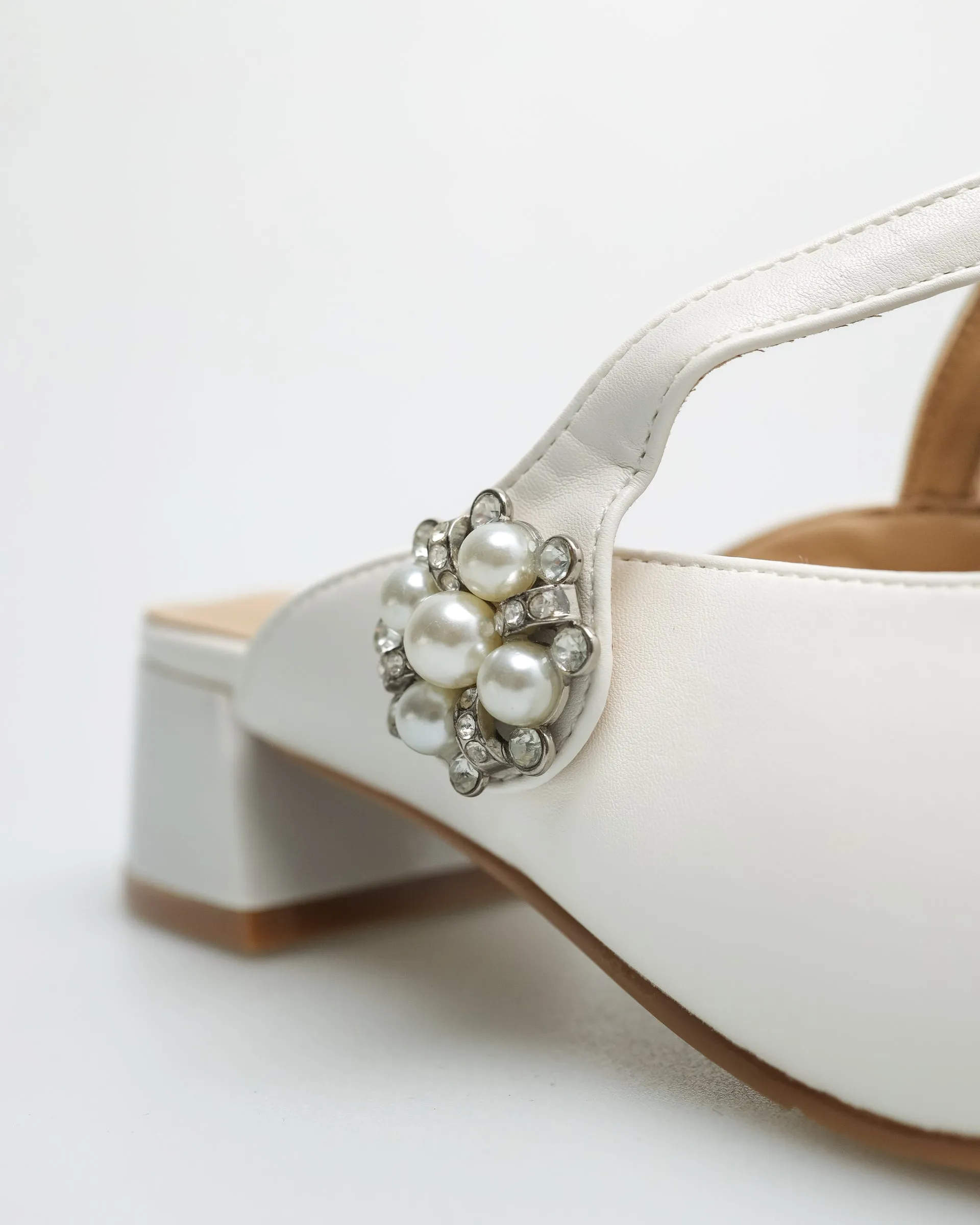 Tomaz YX110 Ladies Flower Gem Heels