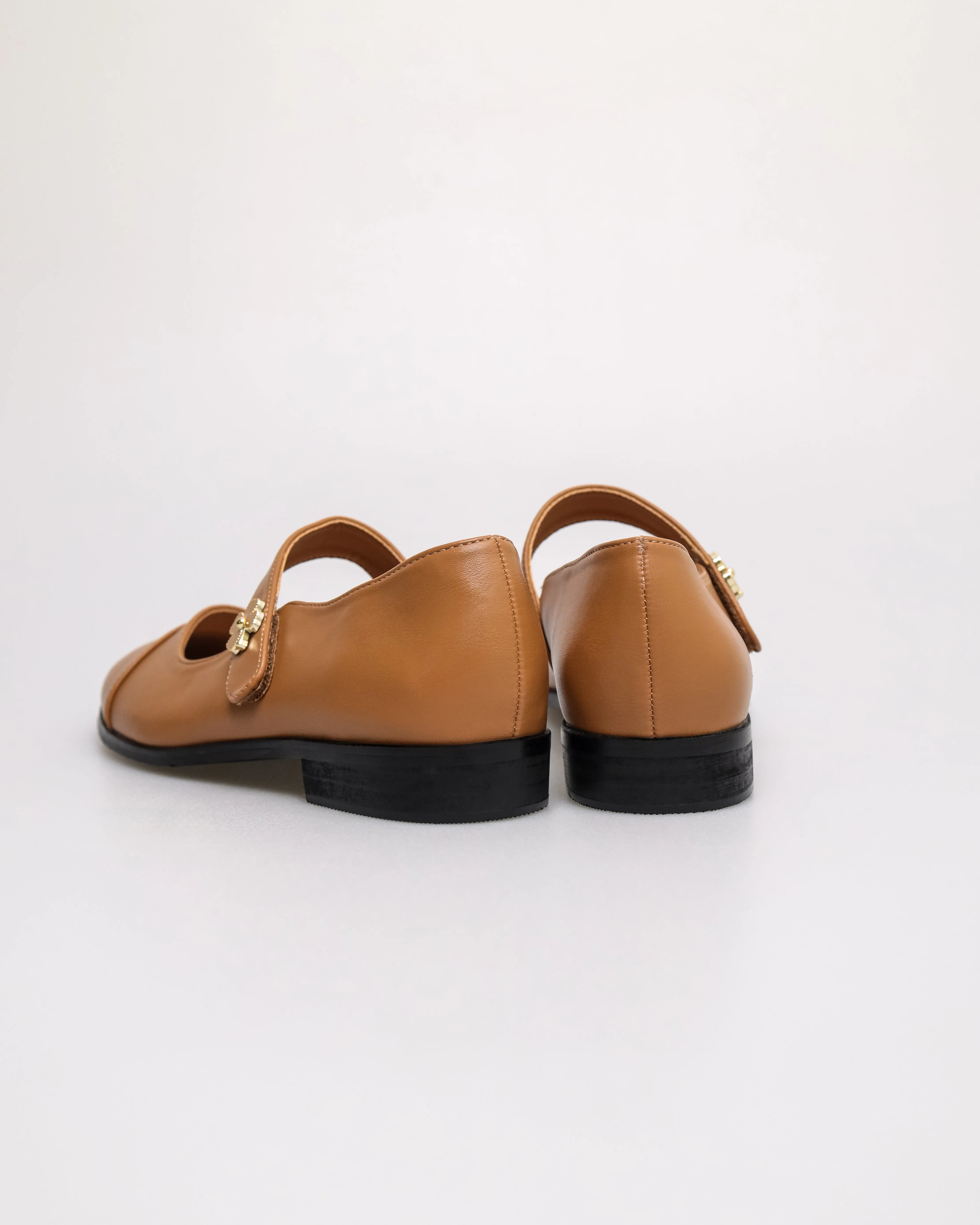Tomaz YX215 Ladies Elegant Blossom Mary Janes