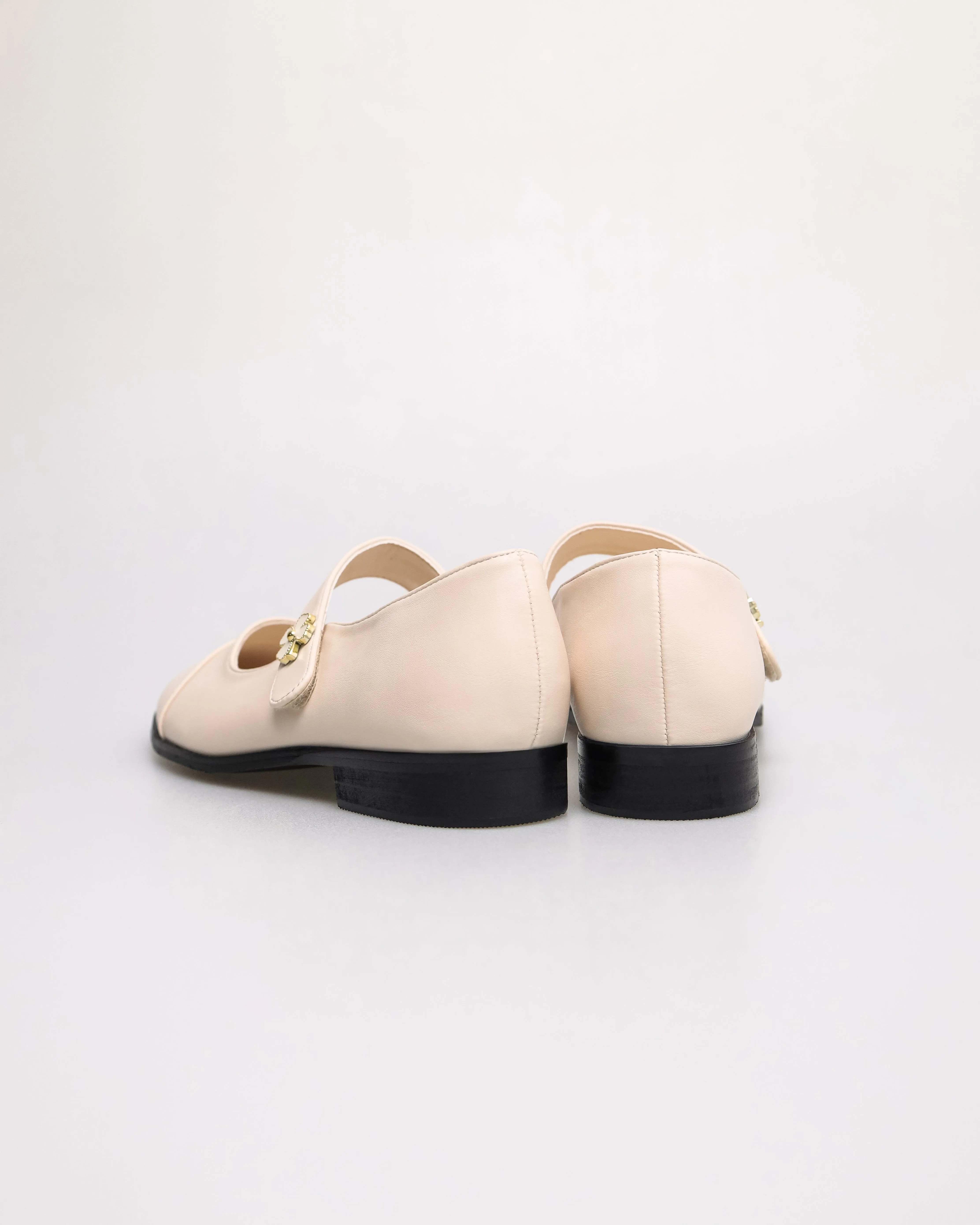 Tomaz YX215 Ladies Elegant Blossom Mary Janes