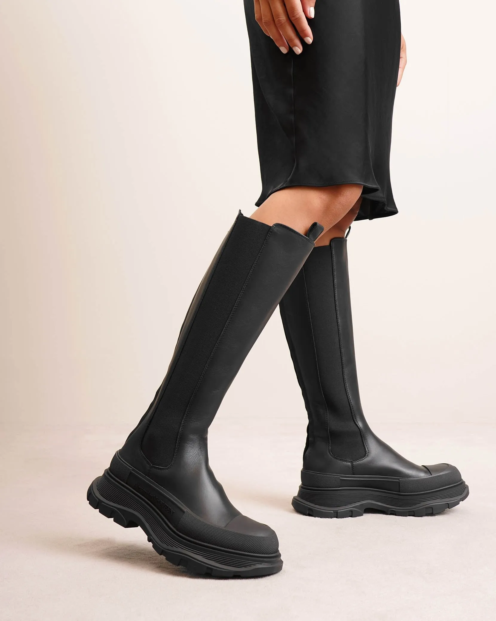 Tread chelsea high boots
