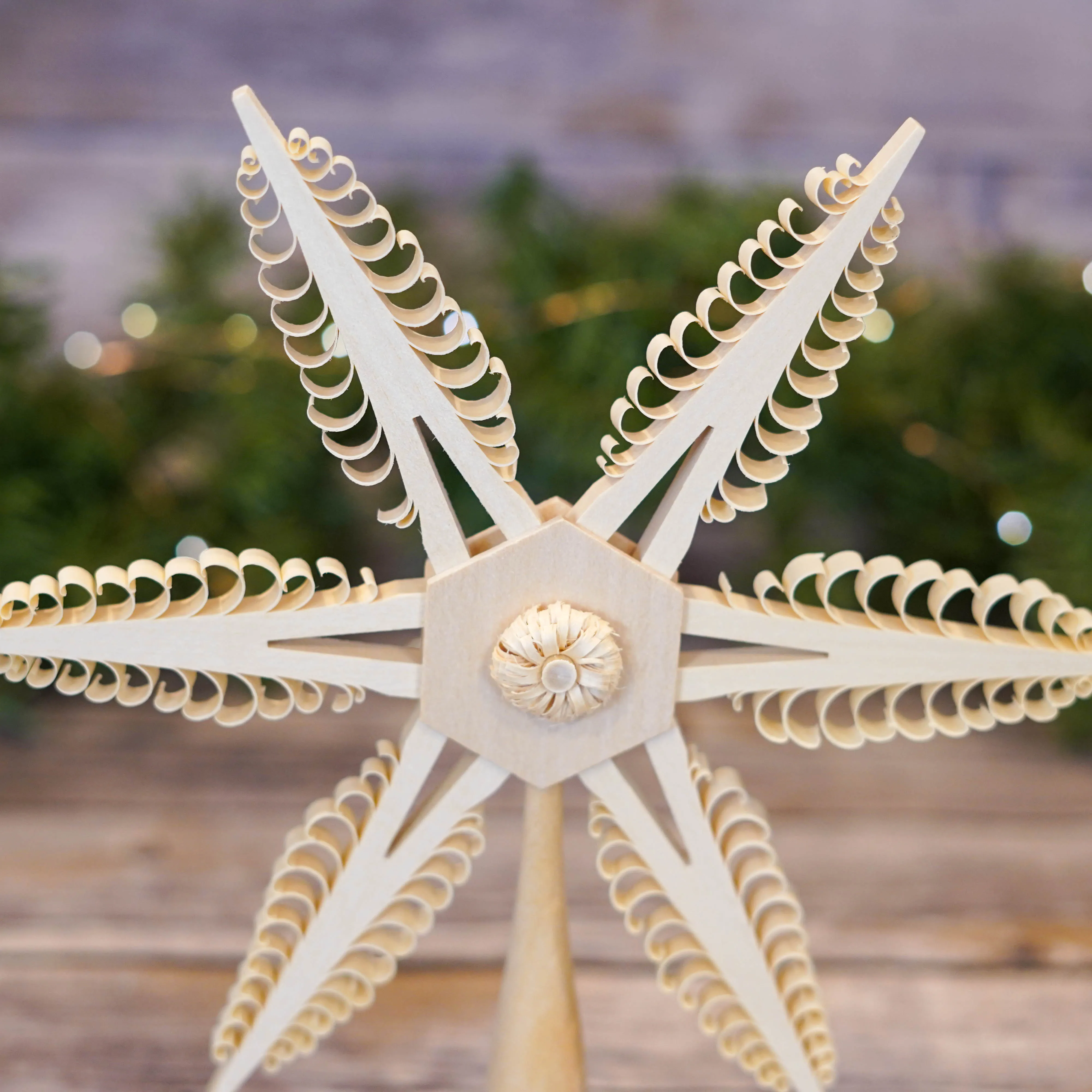 Tree Topper -6 Point Curled Wood Chip Star