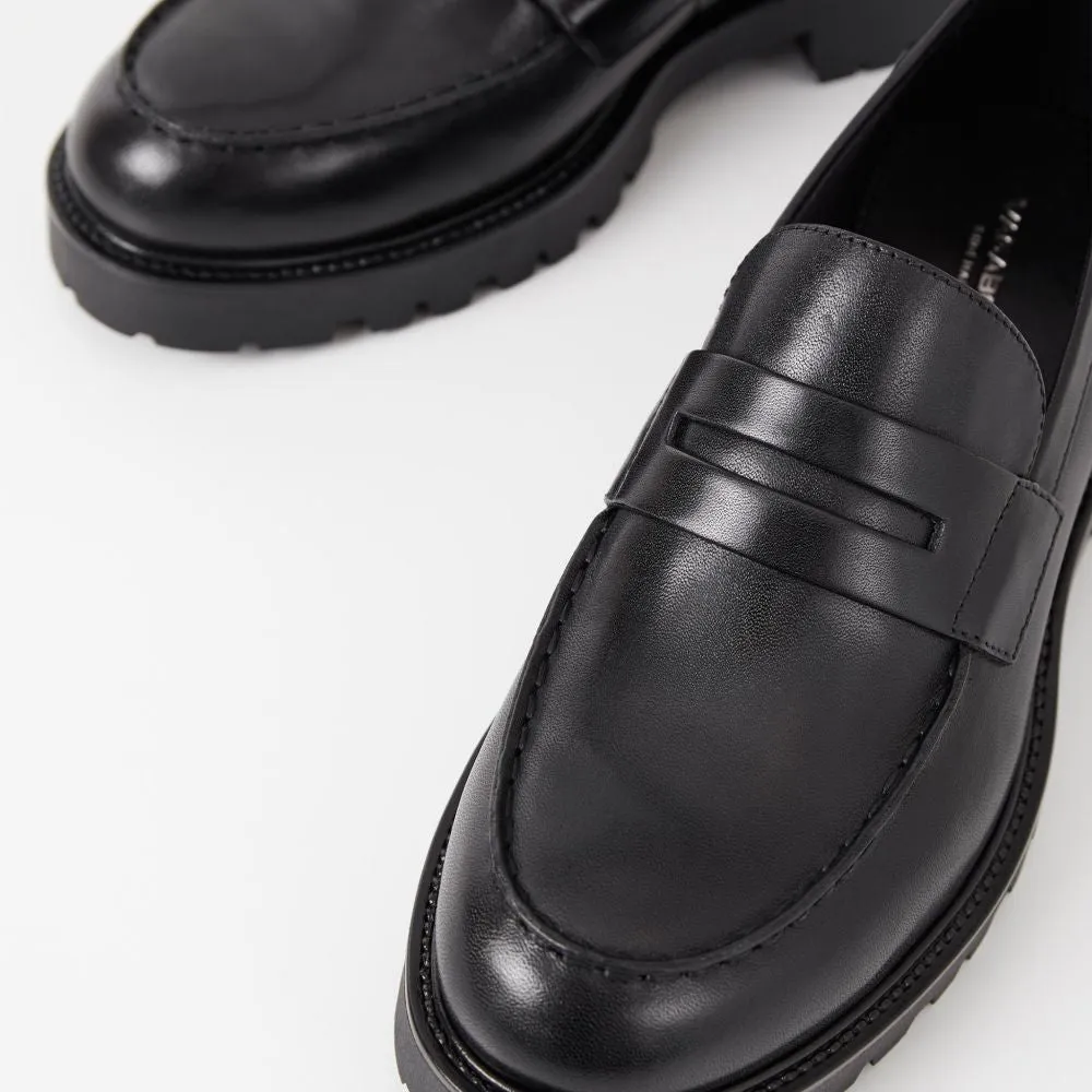 Vagabond Women's Kenova Loafer in Black Leather