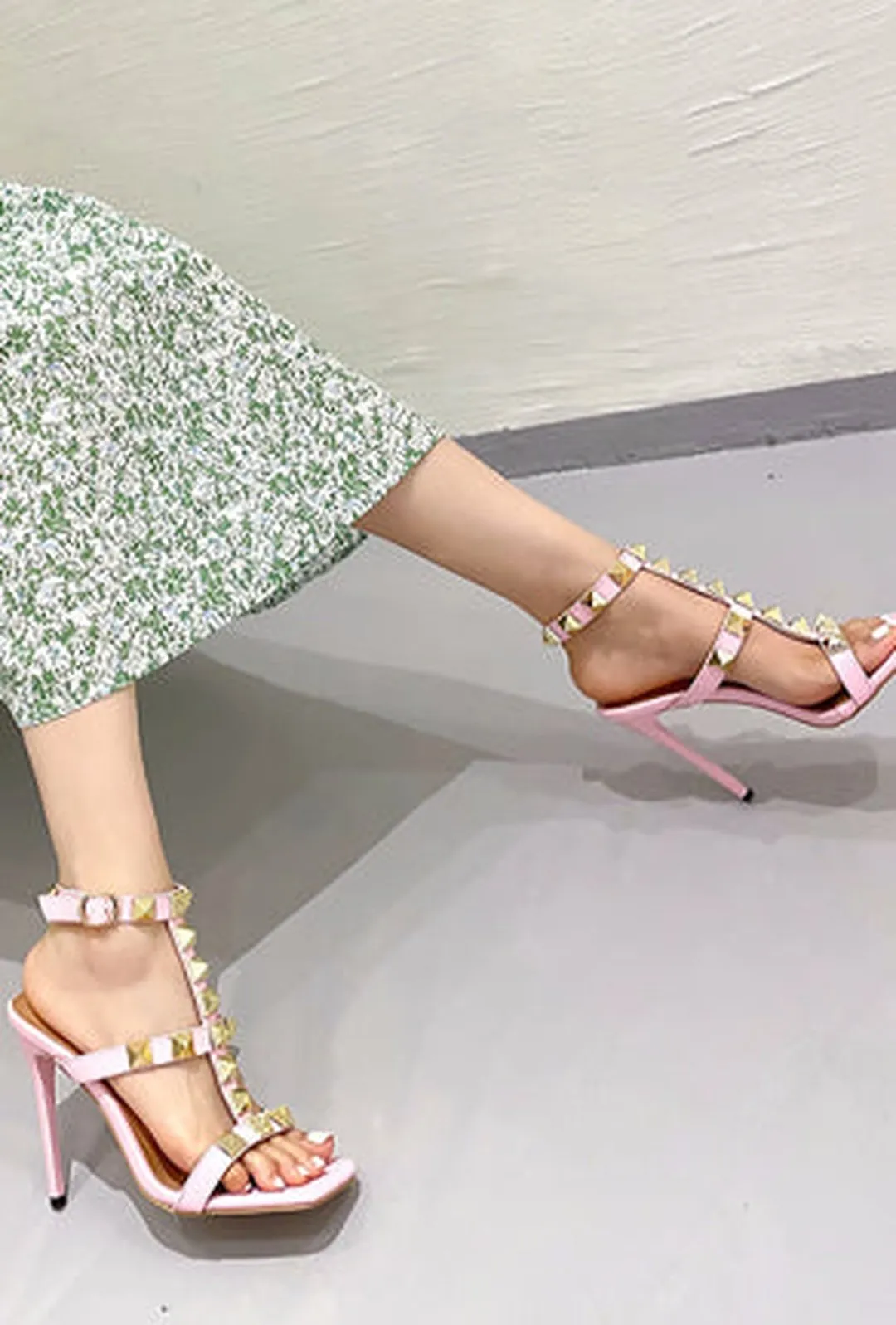 VERAH - STUDROCK SANDAL HEELS
