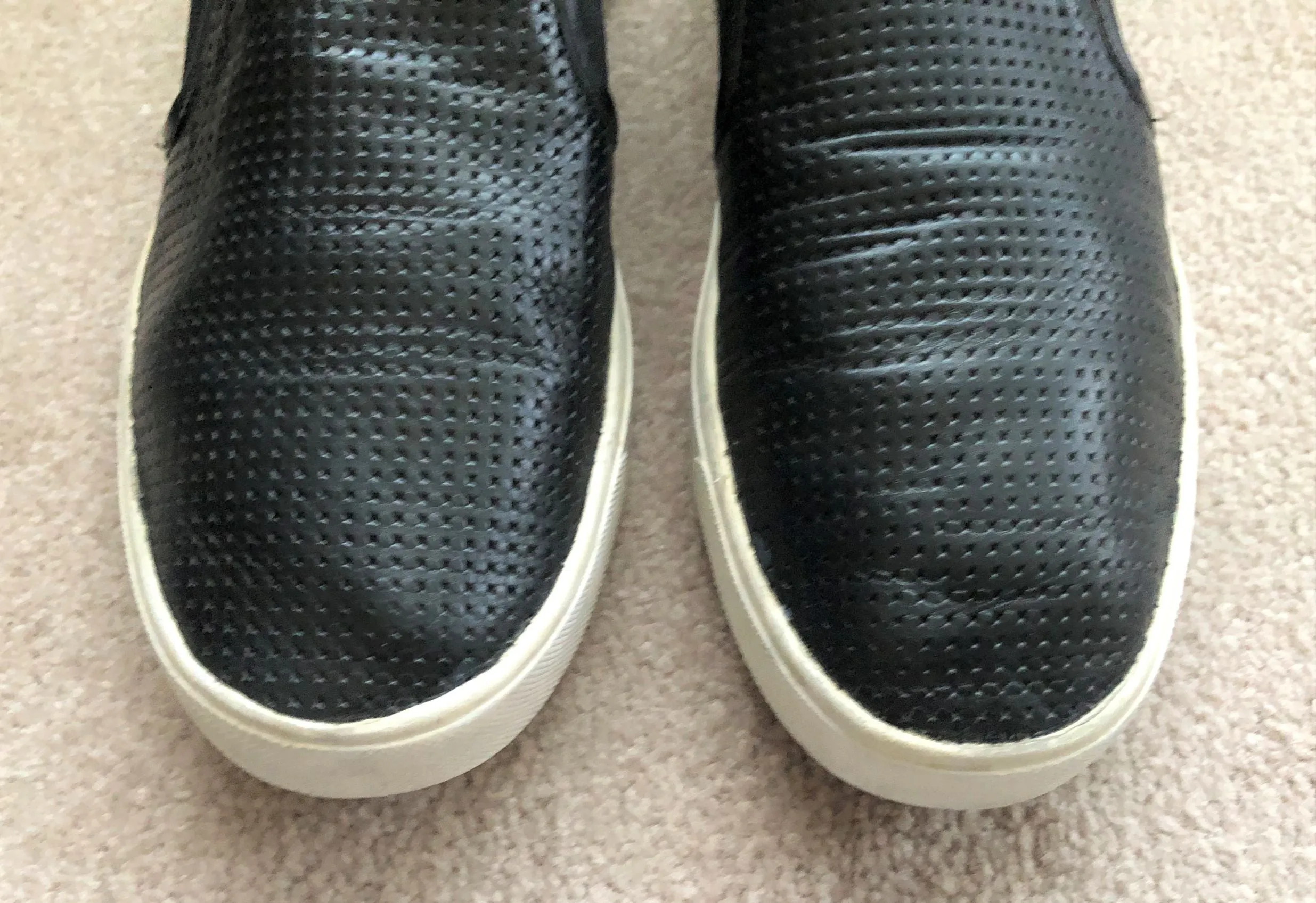 VINCE Size 6.5 Blair Black Sneakers
