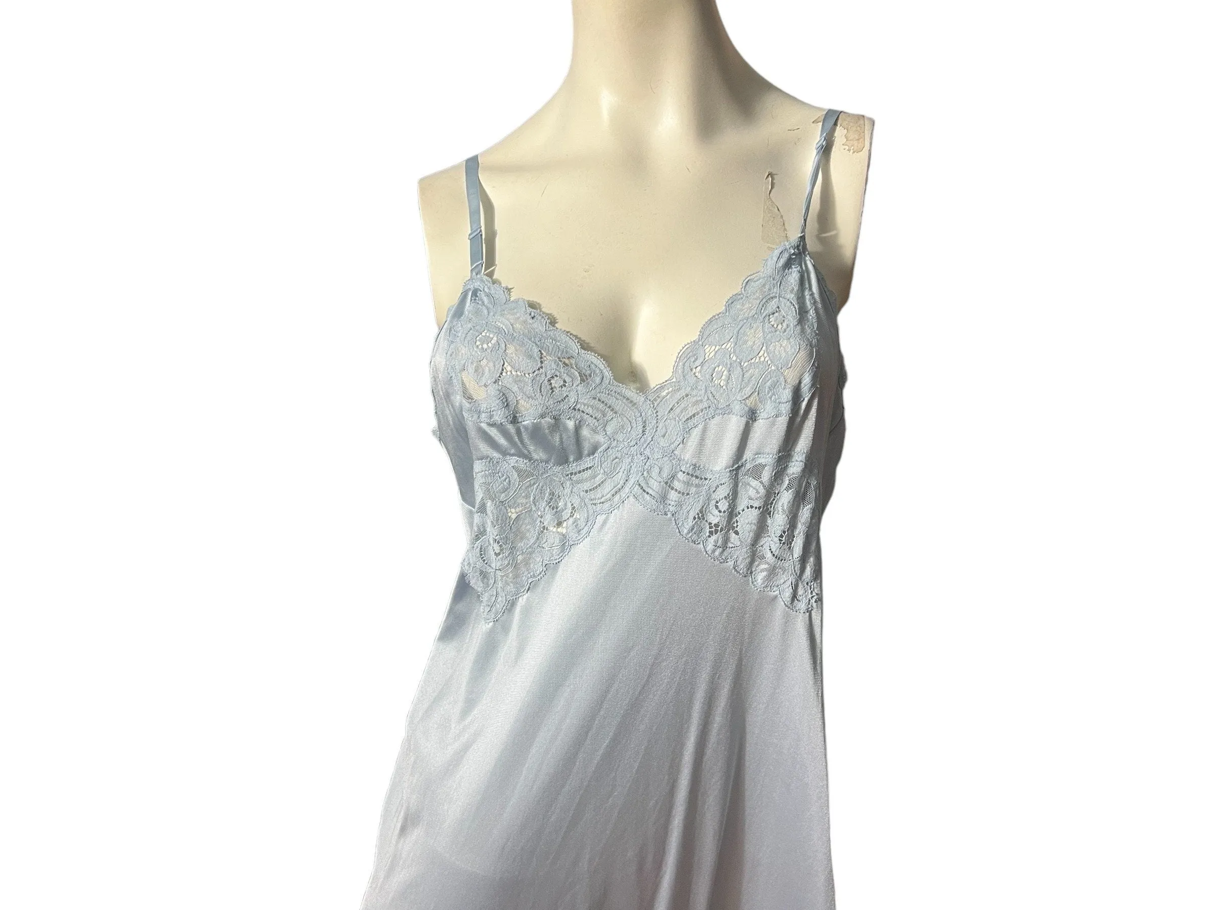Vintage blue slip lingerie 38 L Vanity Fair