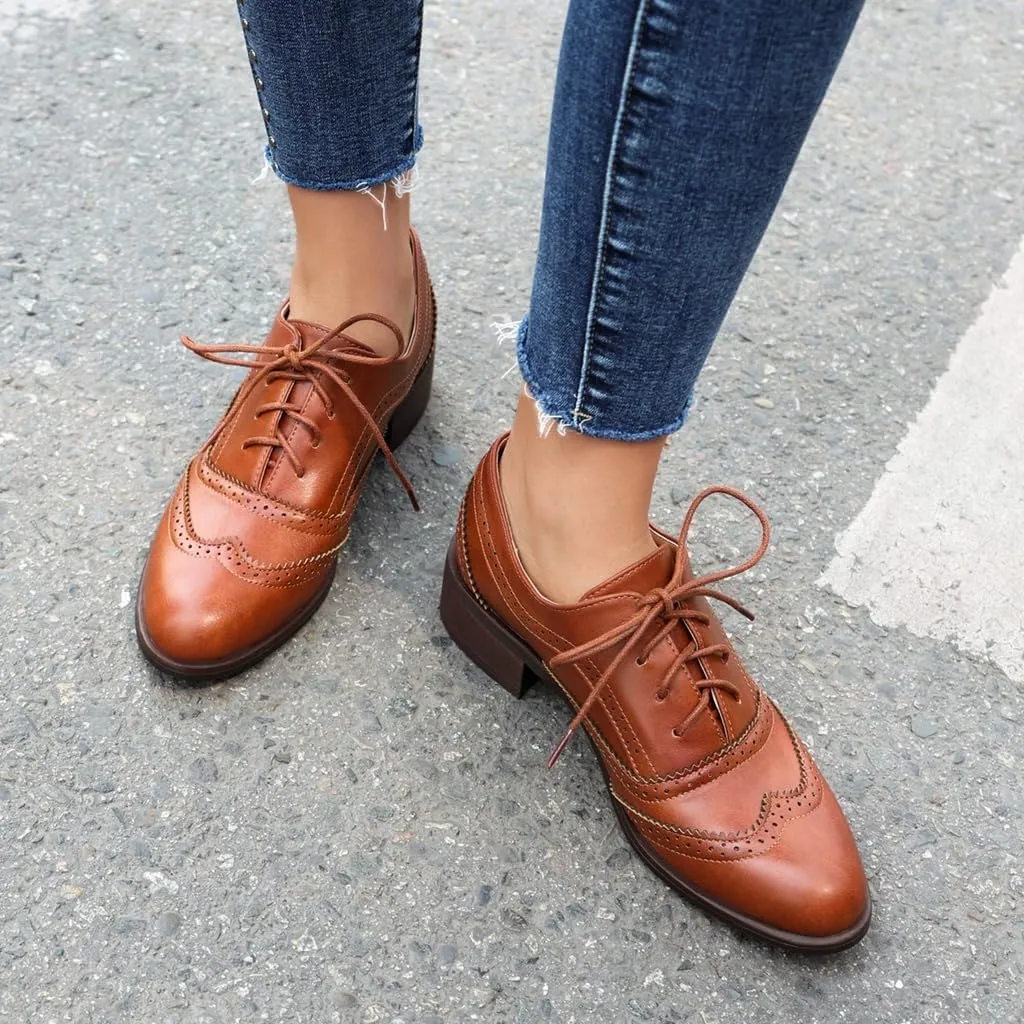 Women's Flat Saddle Oxford Shoes Round Toe Wingtip Lace Up Low Heel Perforated School Uniform Oxfords Brogues