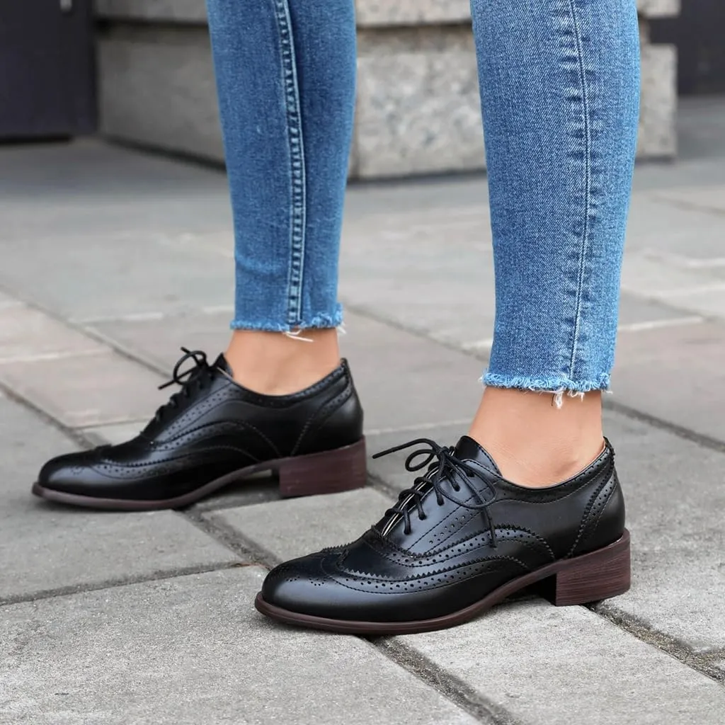 Women's Flat Saddle Oxford Shoes Two Toned Wingtip Perforated Lace Up Low Heel School Uniform Oxfords Brogues