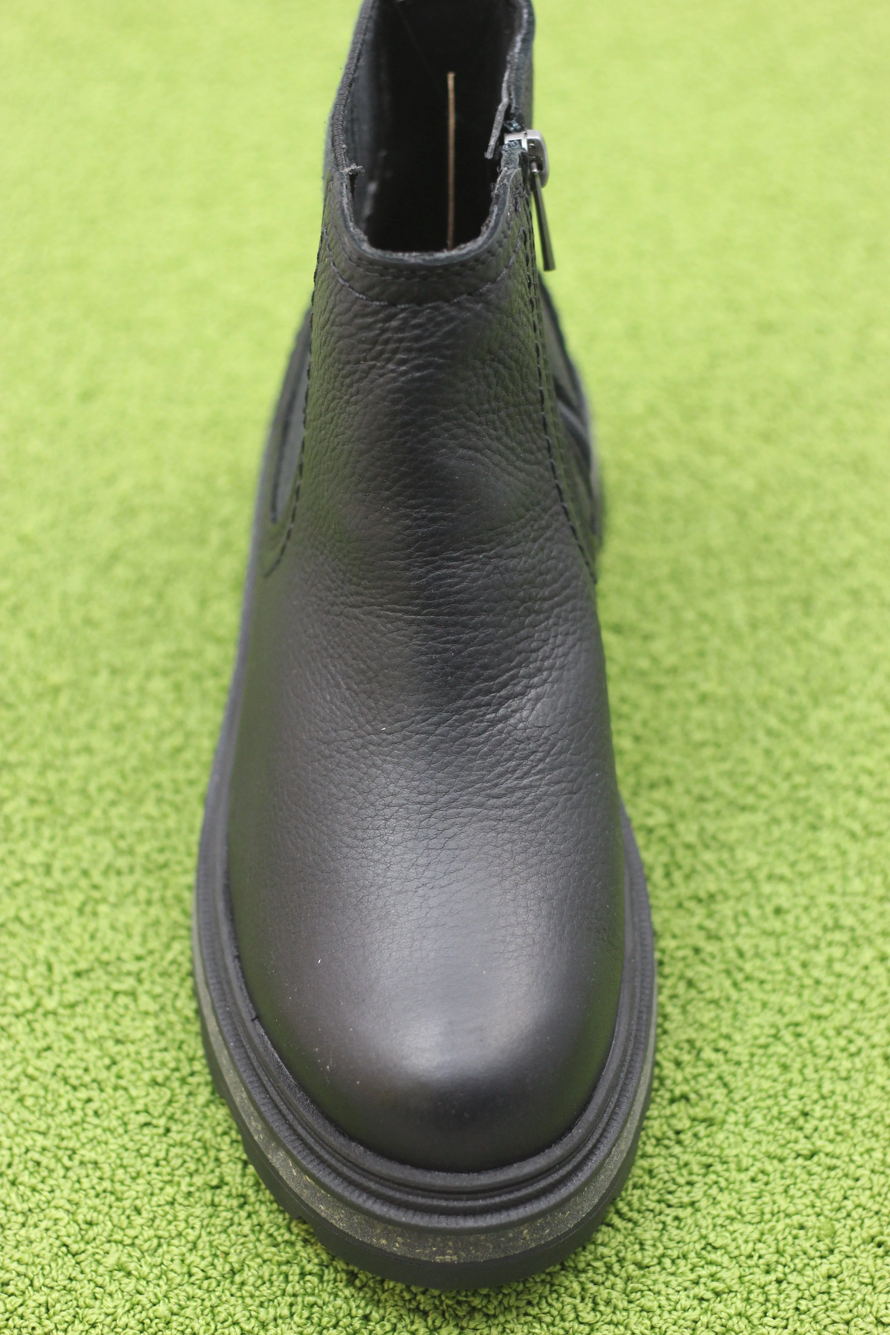 Women's Hencroft Step Boot - Black Leather