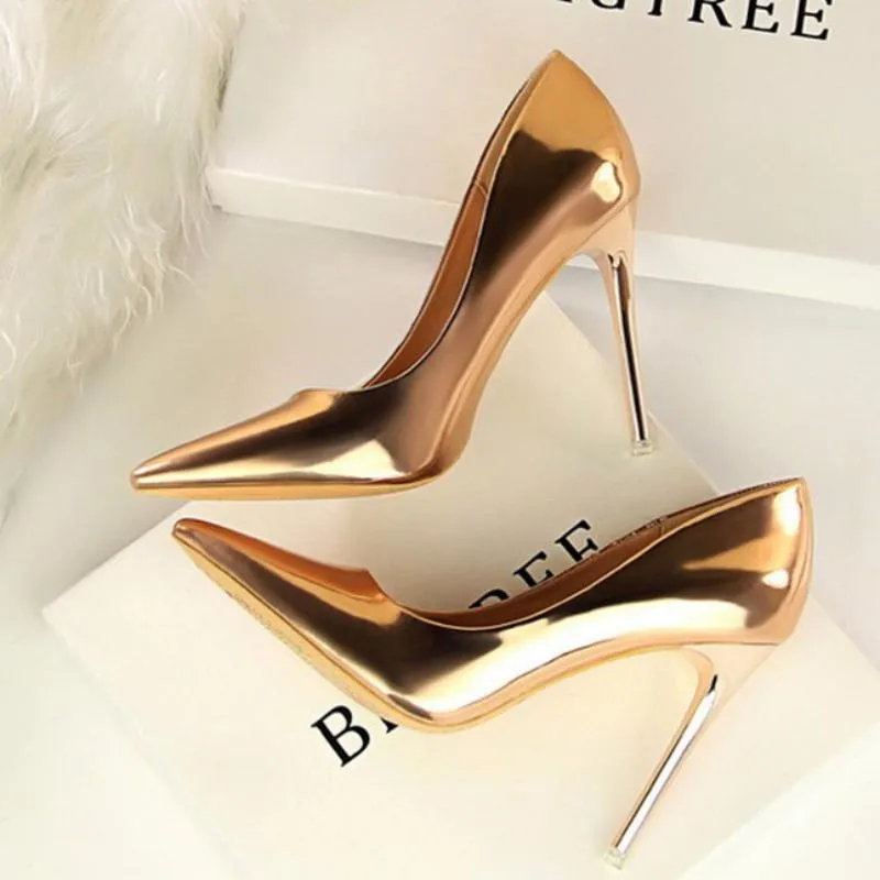Women's Patent Leather Pumps