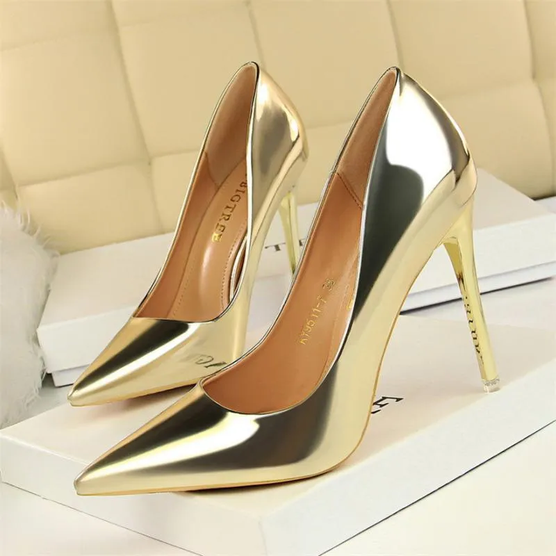 Women's Patent Leather Pumps