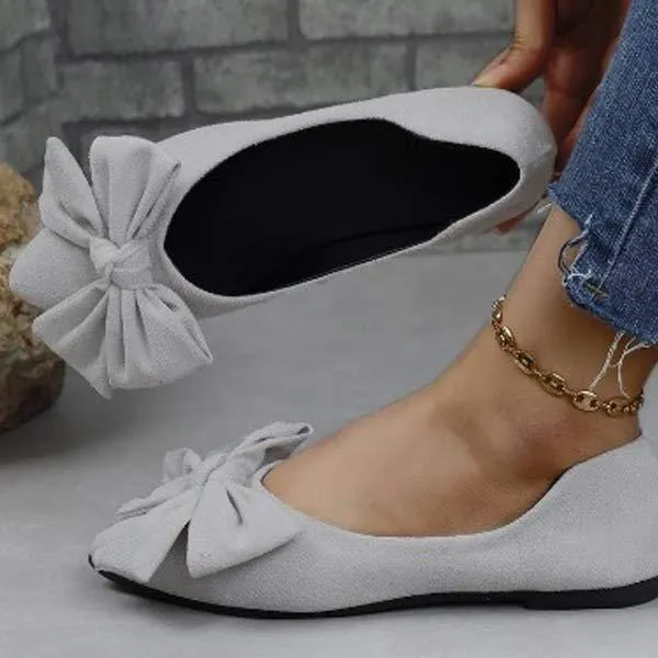 Women's Pointed-Toe Shallow Mouth Flats with Bow 57344104C