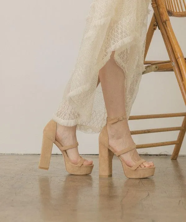 Womens Raelynn Suede Platform Heels