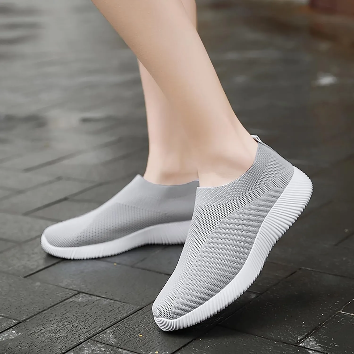 Women's Slip on Walking Loafer Shoes Knit Mesh Lightweight Comfort Slip on Breathable Sneakers