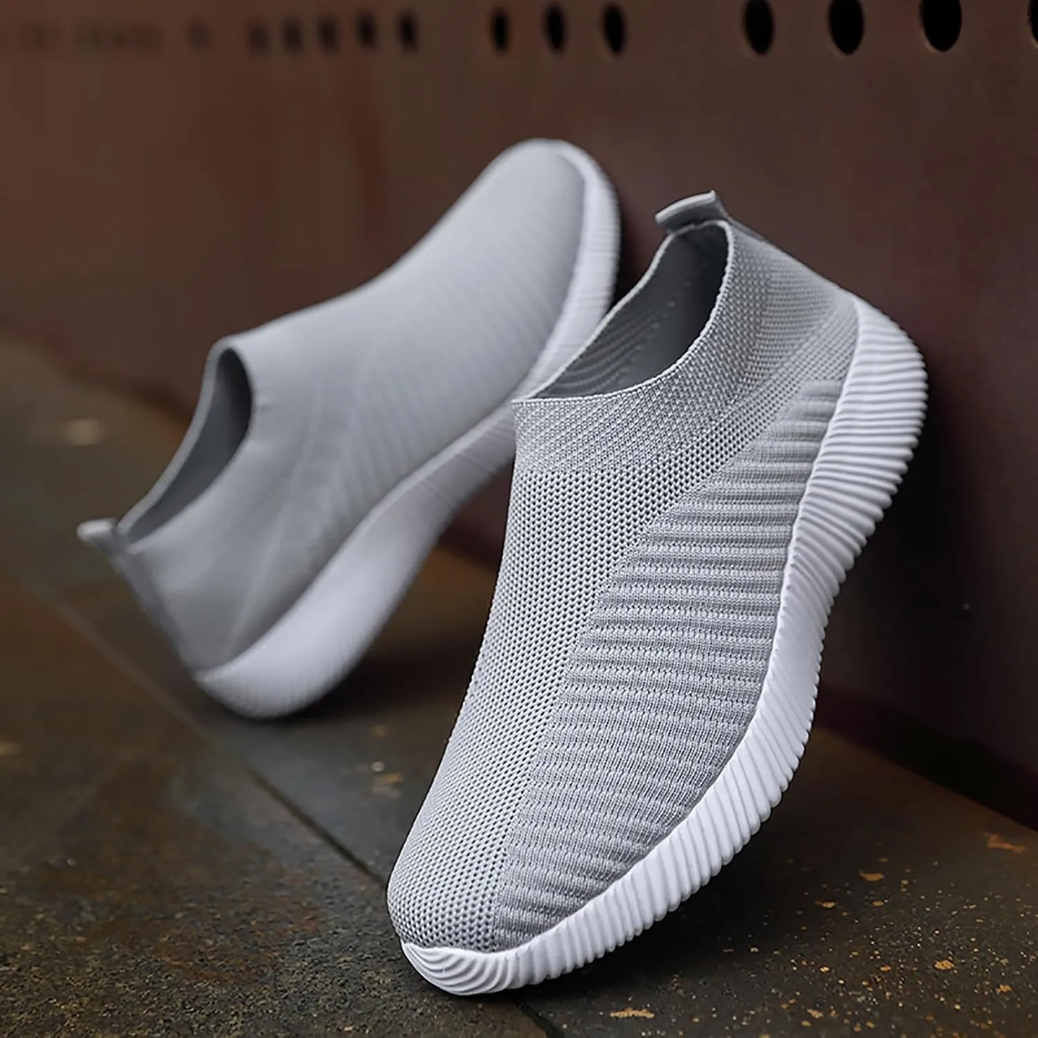Women's Slip on Walking Loafer Shoes Knit Mesh Lightweight Comfort Slip on Breathable Sneakers