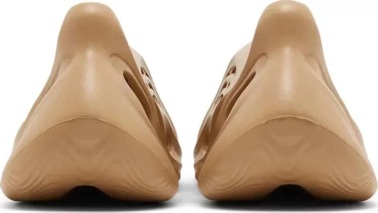 Yeezy Foam Runner 'Clay Taupe'