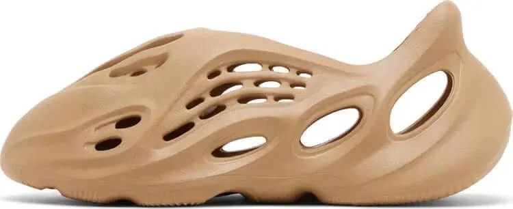 Yeezy Foam Runner 'Clay Taupe'